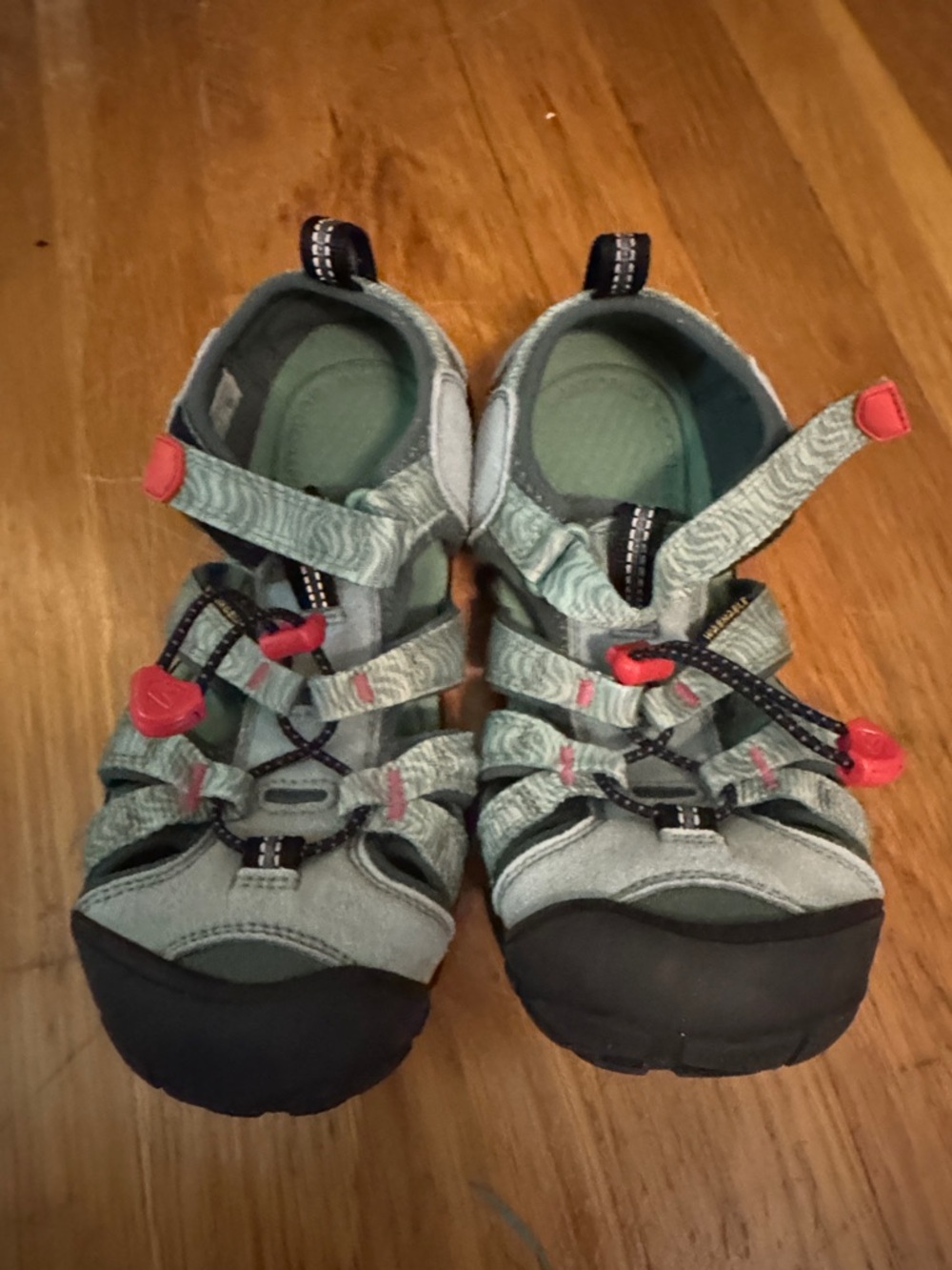 Keen Kids Sage Green and Pink Accent Closed-Toe Sandals
